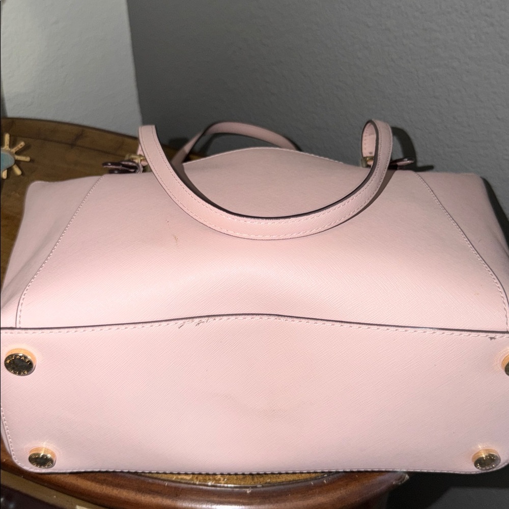 Michael Kors Soft Pink Tote Bag - Picture 4 of 6